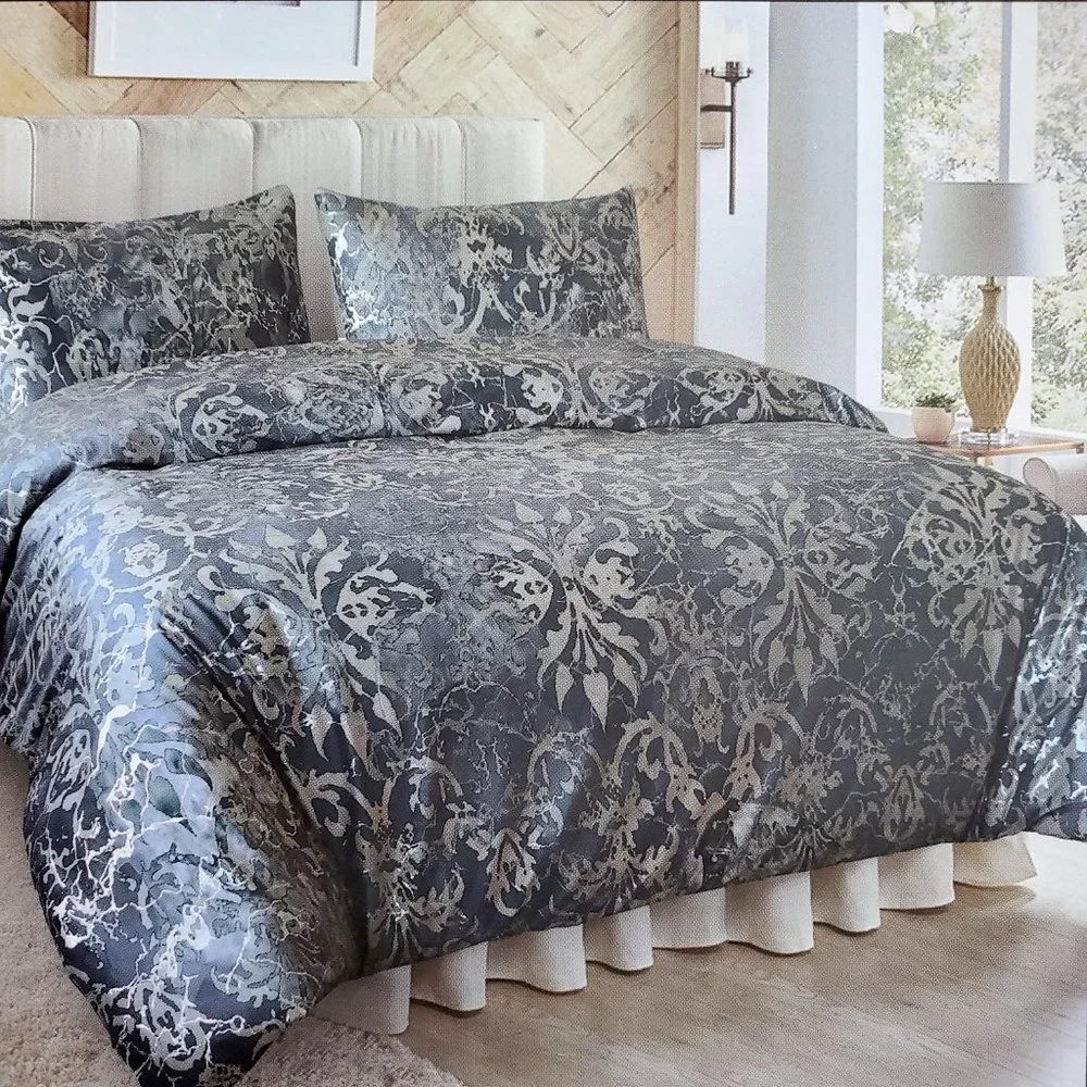 Callisto Home Velvet Metallic Queen Size Luxury Duvet Cover Set